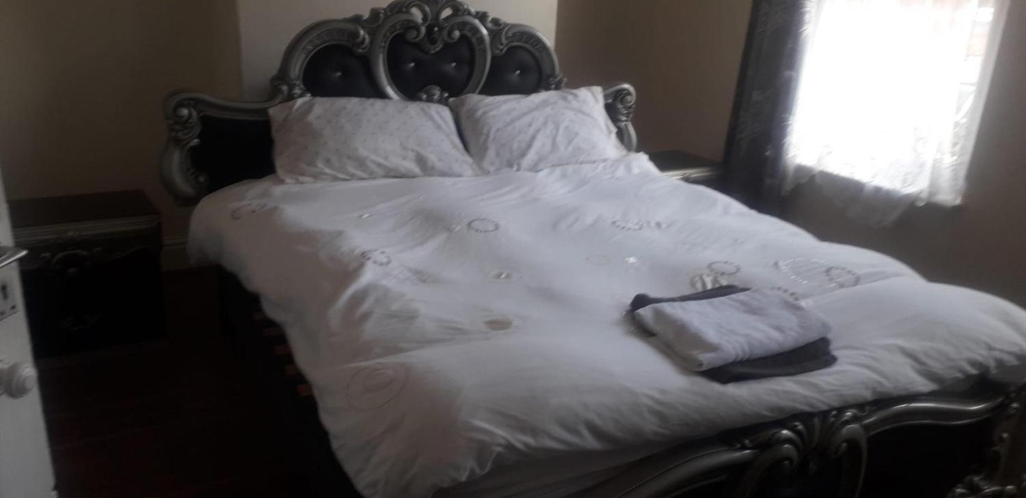 סלפורד Bright Home Guest House מראה חיצוני תמונה