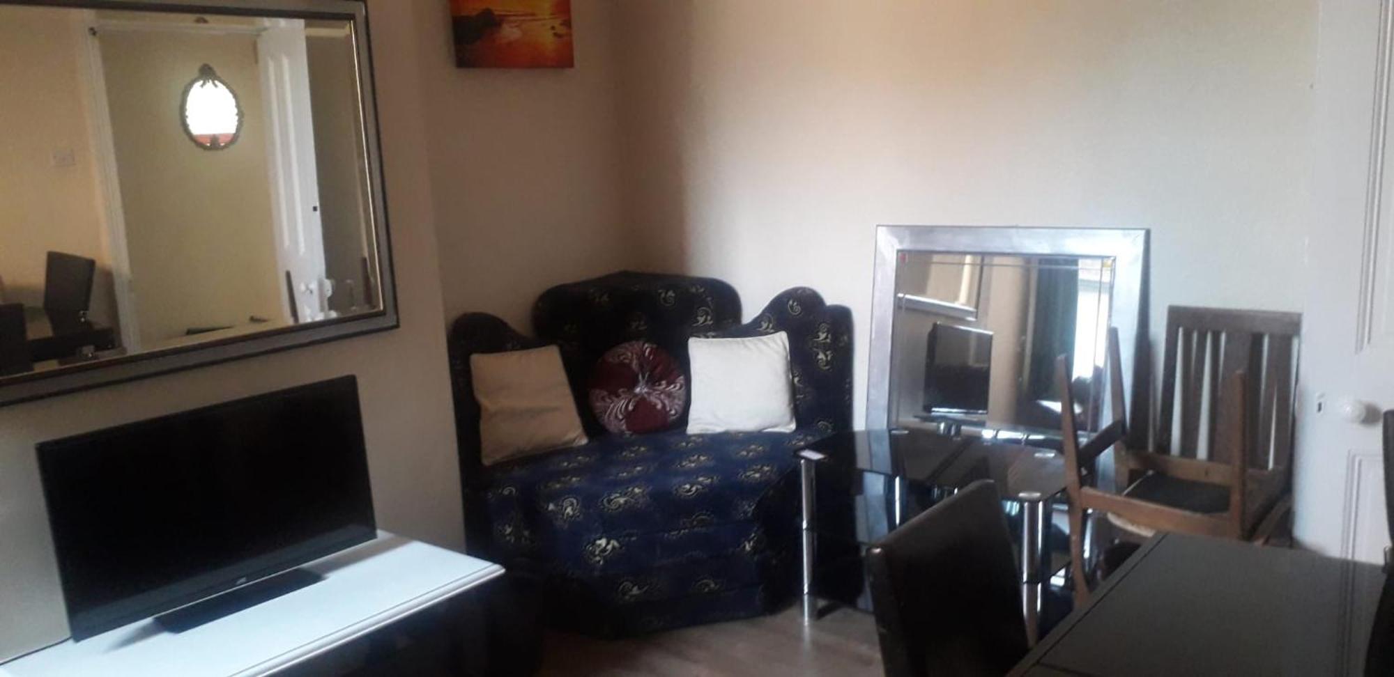 סלפורד Bright Home Guest House מראה חיצוני תמונה